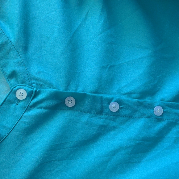 Teal color cuffed button up blouse top non branded no size no label top - Picture 9 of 10